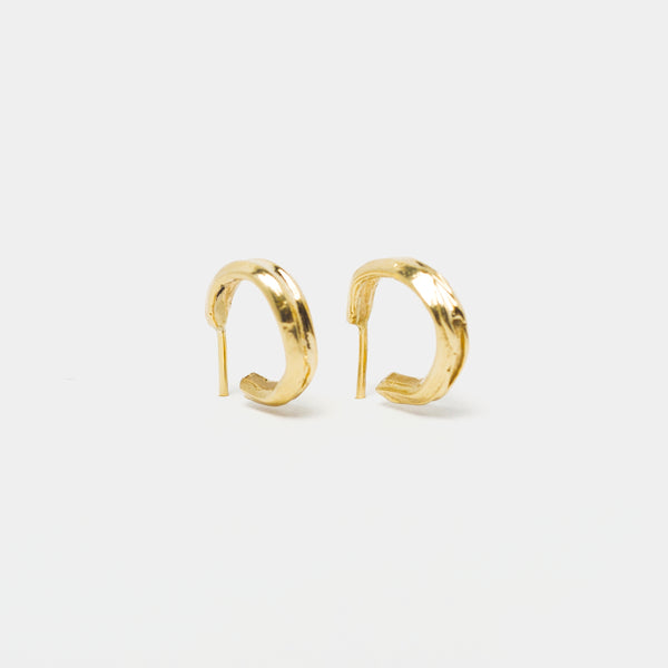 Edith Hoops in Gold