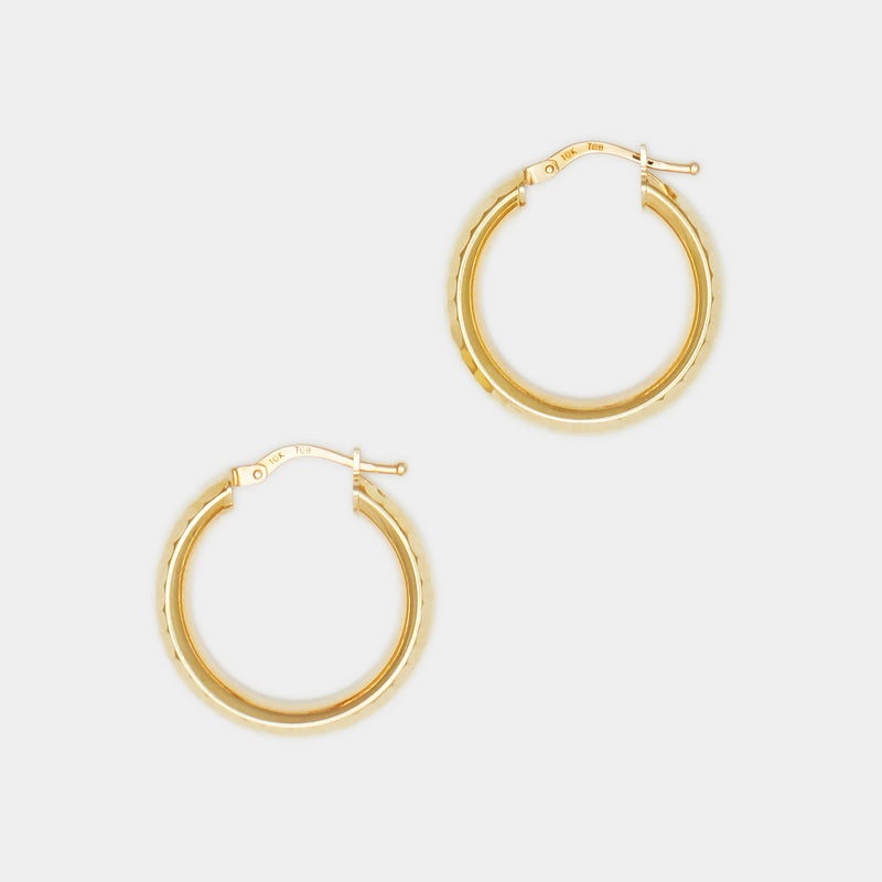 Evelyne hoops