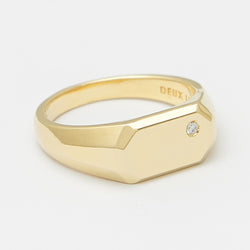 Emmet Signet Ring in Gold