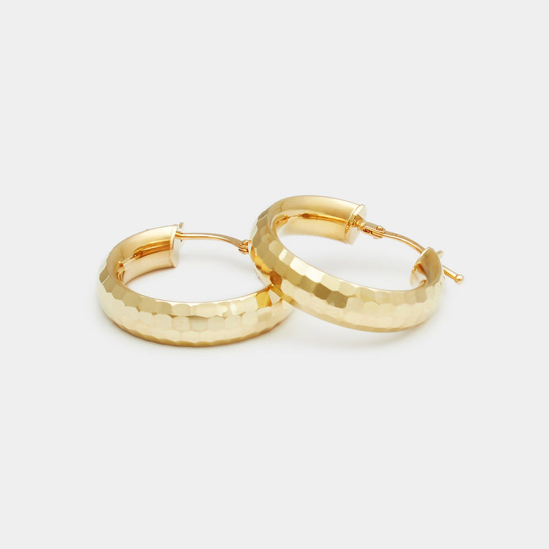 Evelyne hoops
