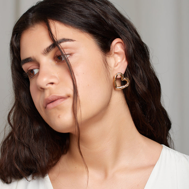 Lulu Heart Earrings in Gold in Solid Gold