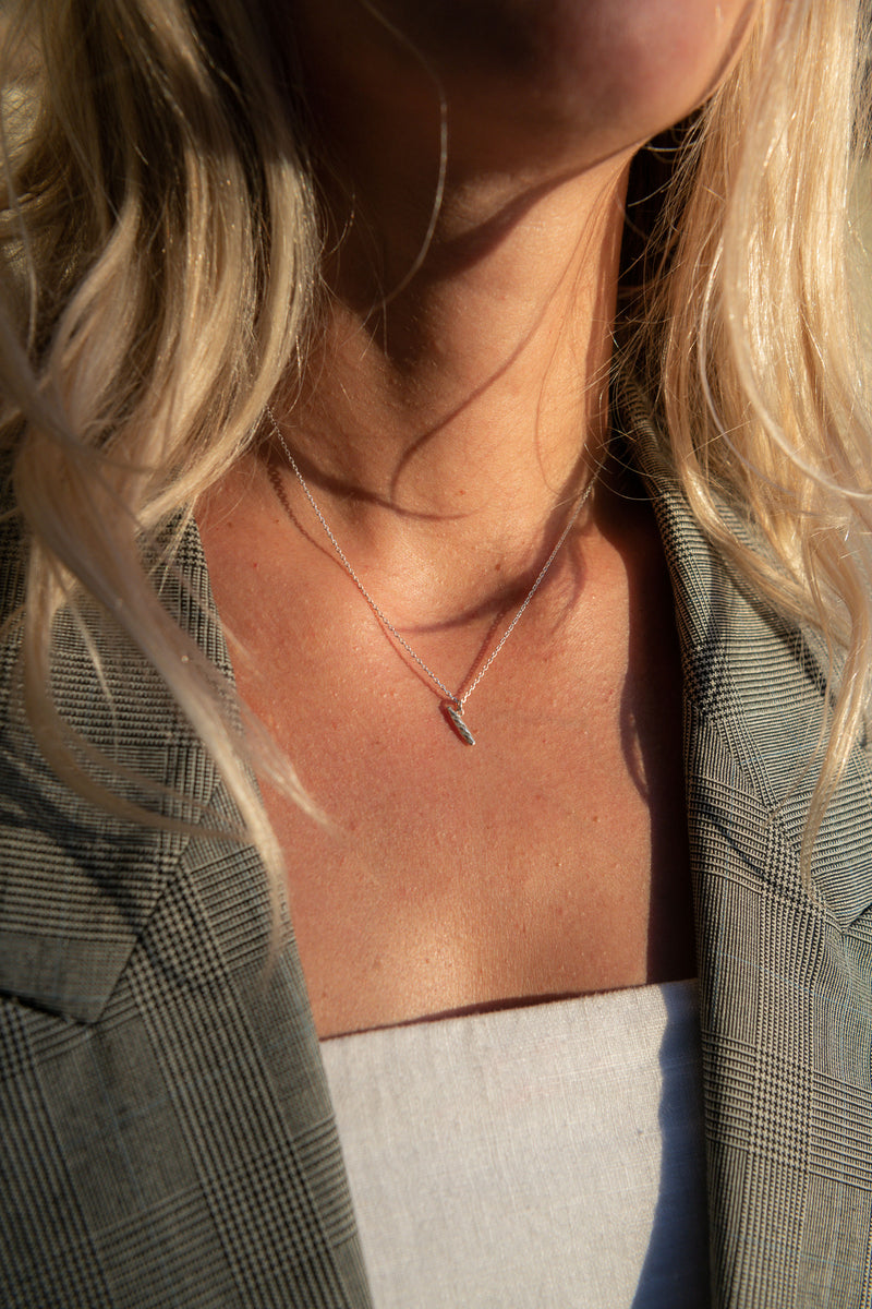 La Baguette Necklace in Silver
