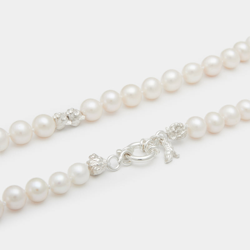 Louis III Pearl Necklace in Silver