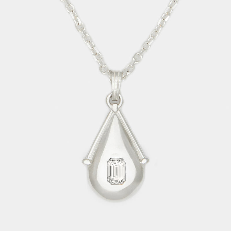 Collier avec Pierre de Naissance Villa en Argent