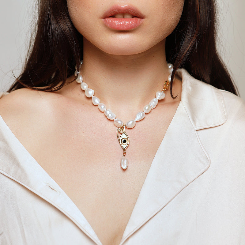 Resin Ines Baroque Pearl Necklace in Solid Gold for Her